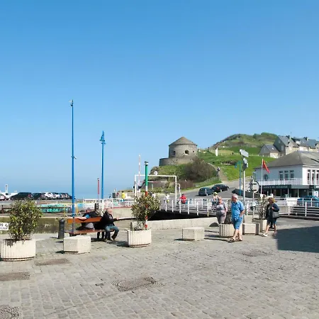 Le Repos By Interhome Commes